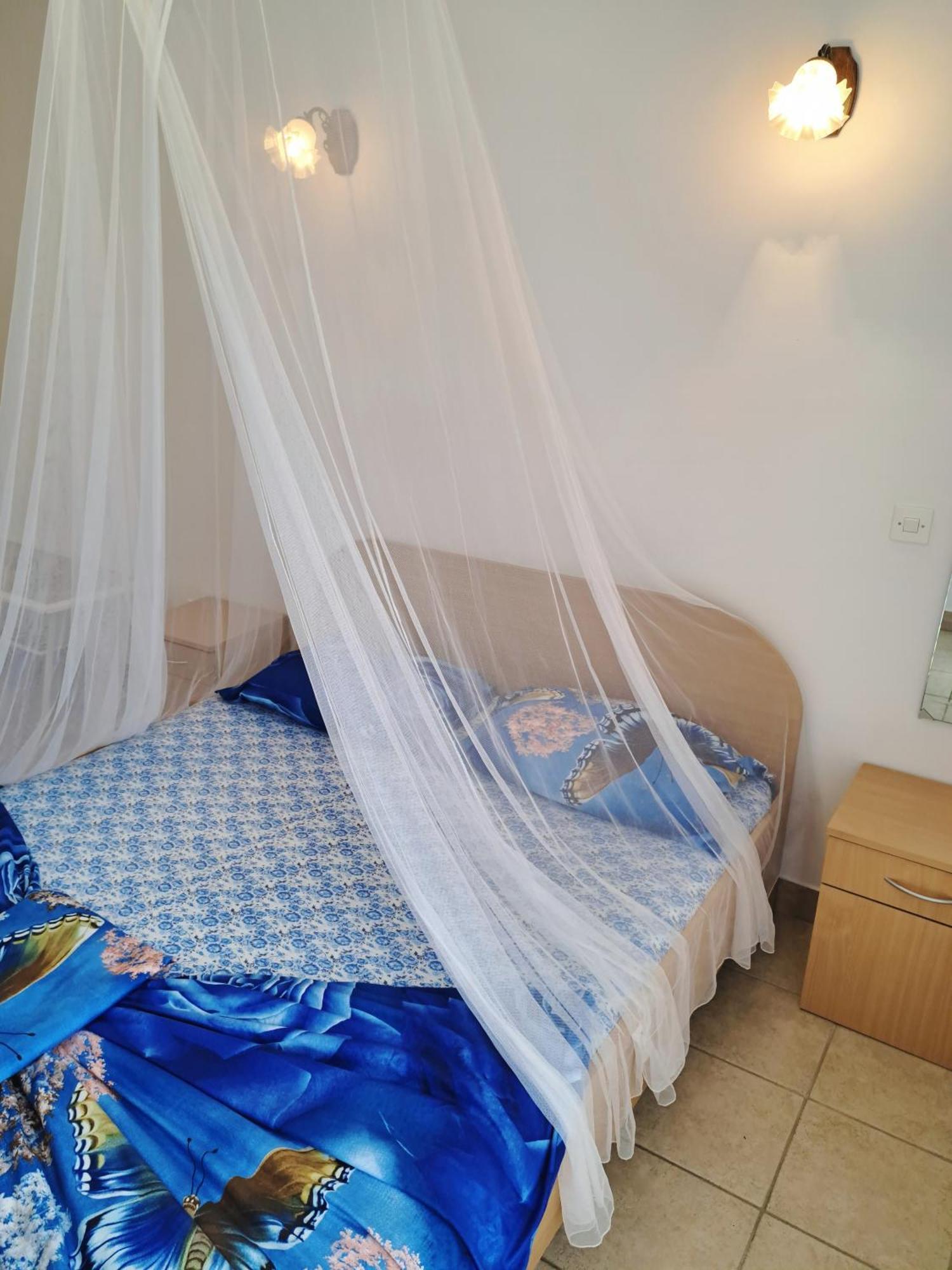סטארי גראד Apartments 1000 Flowers חדר תמונה