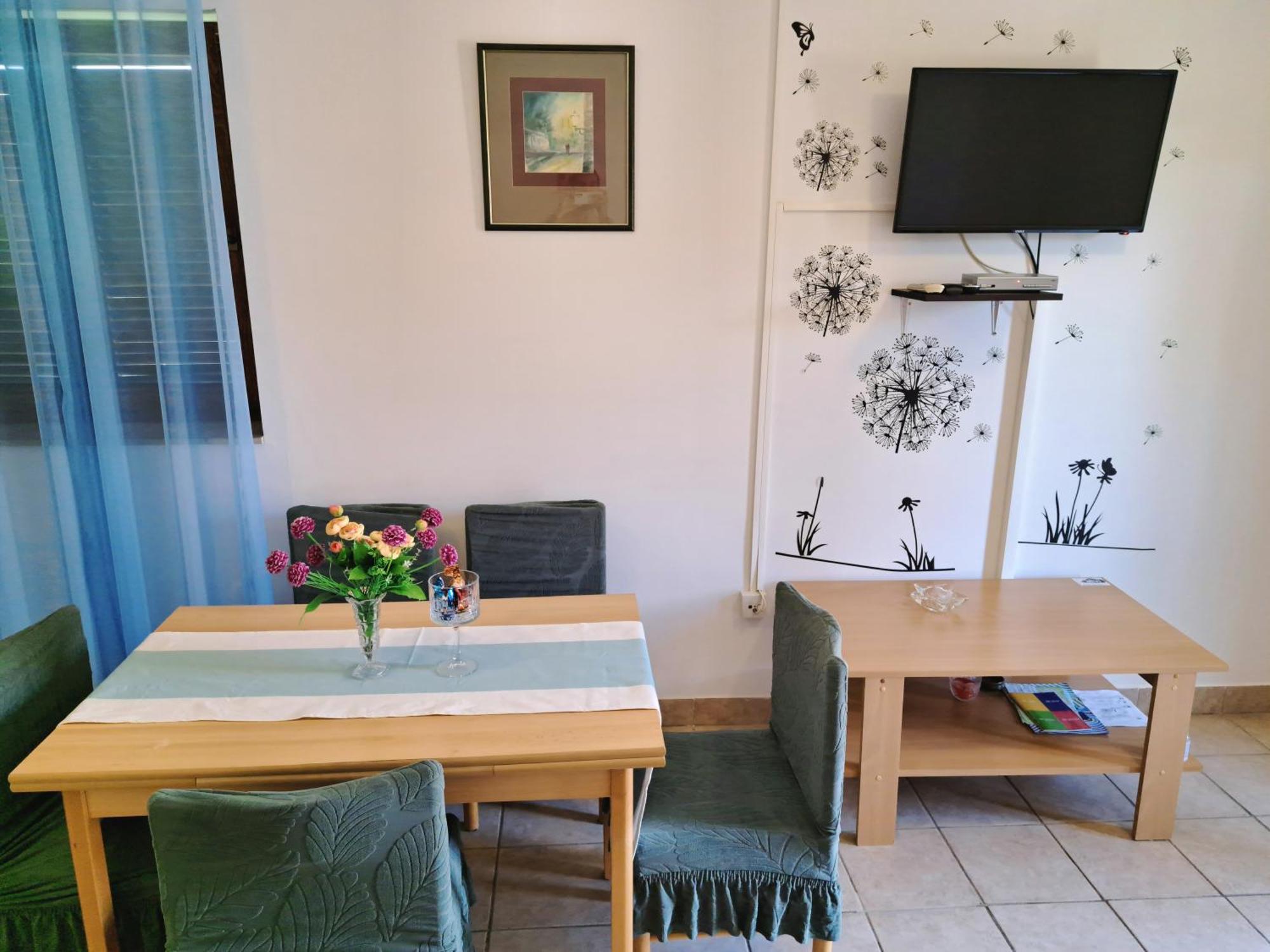 סטארי גראד Apartments 1000 Flowers חדר תמונה