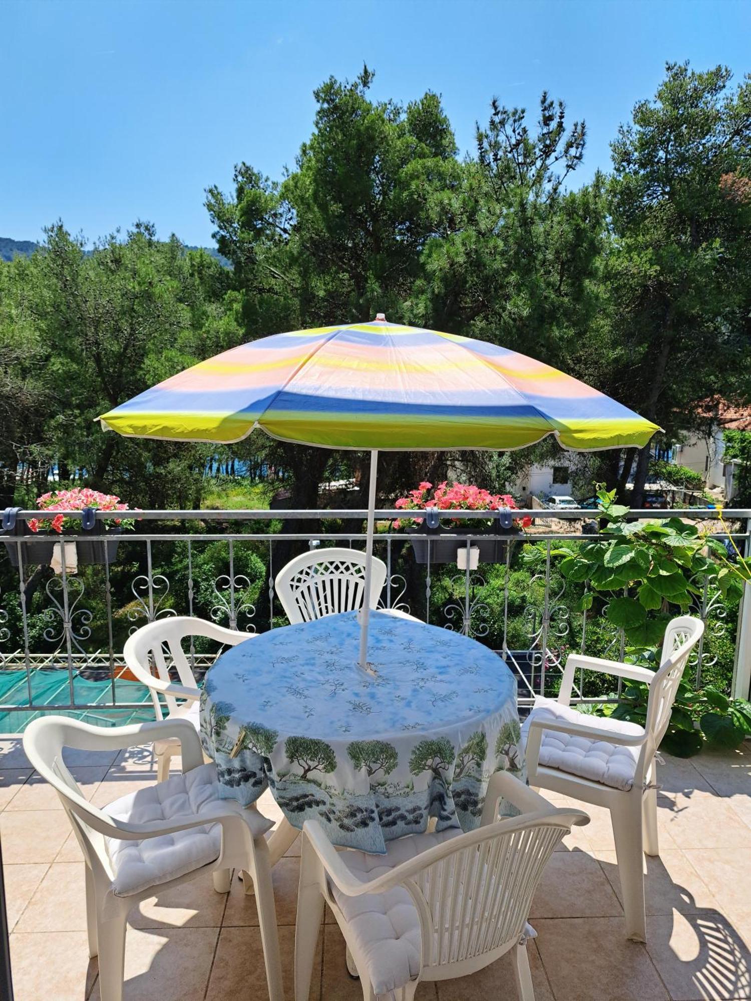 סטארי גראד Apartments 1000 Flowers חדר תמונה